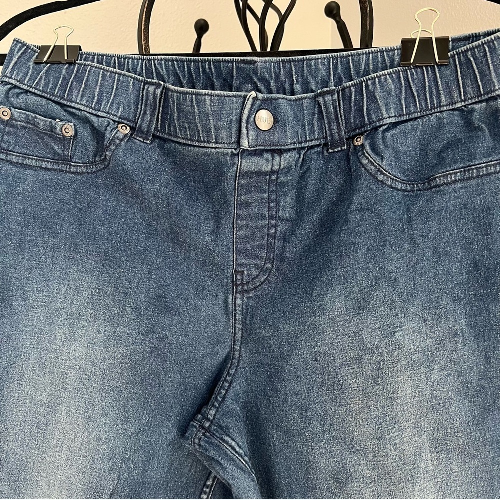 Ripped Knee Denim Leggings - Picture 6 of 13